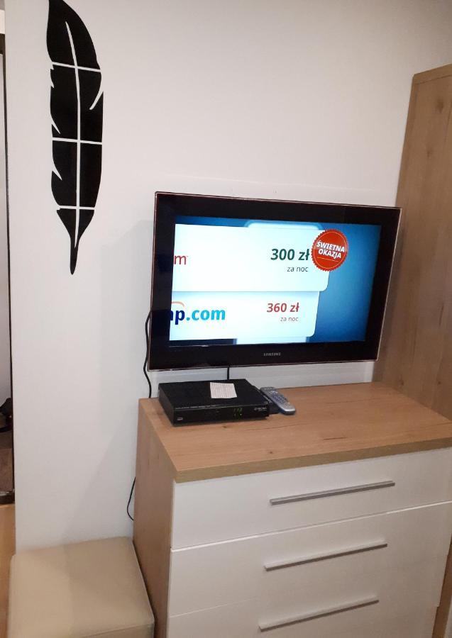 Apartamenty Centrum Panoramiczna Mala Dwojka Swan Labedz Promenada Klimatyzacja Lodowa Κίελτσε Εξωτερικό φωτογραφία